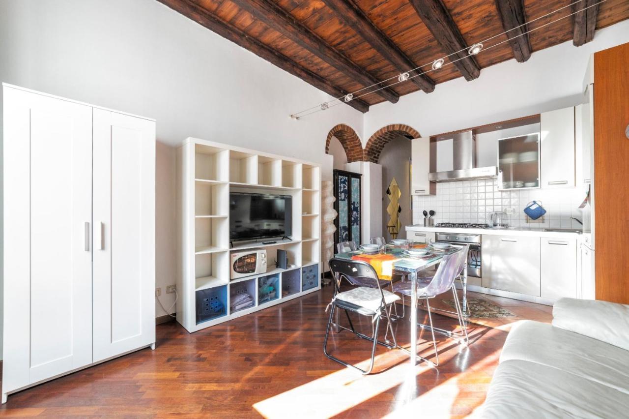 Guesthost - Porta Romana & Bocconi Cosy Apartment — Photos 3